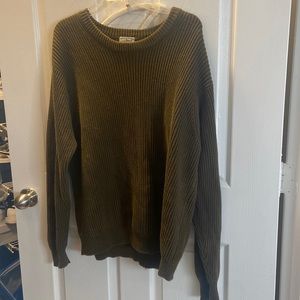 LL Bean Men’s X-large sweater! super comfortable material, no stains.